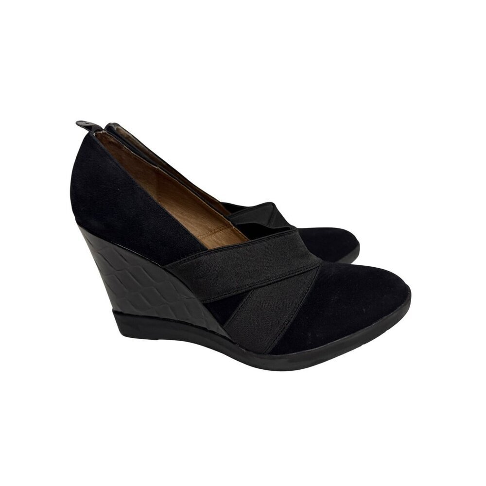 Donald J Pliner Carla Women's Wedge Black Suede Pumps Embossed Heel Size 5 Flaw